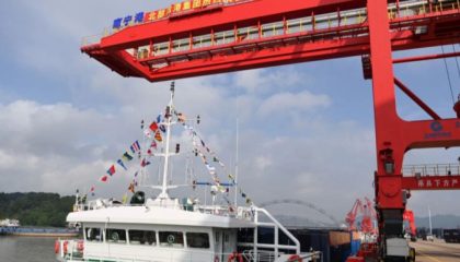cargo_vessel_pinglu_canal_