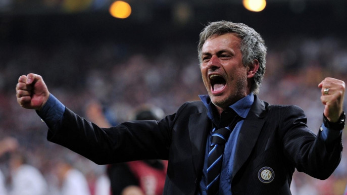 jose_mourinho_after_winning_the_2009_10_uefa_champions_league_with_inter