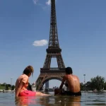 france_eiffel_tower_heatwave