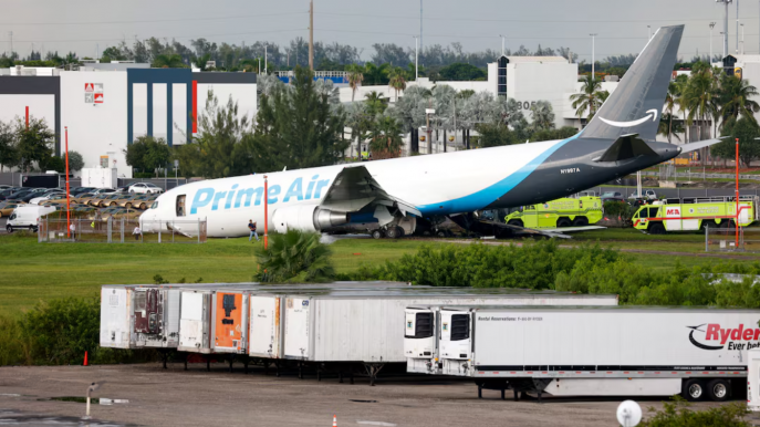 usa_amazon_cargo_plane_crash